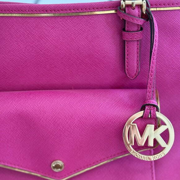 Michael Michael Kors Jet Set Pink Saffiano Leather Tote/Shoulder Bag - Picture 3 of 5